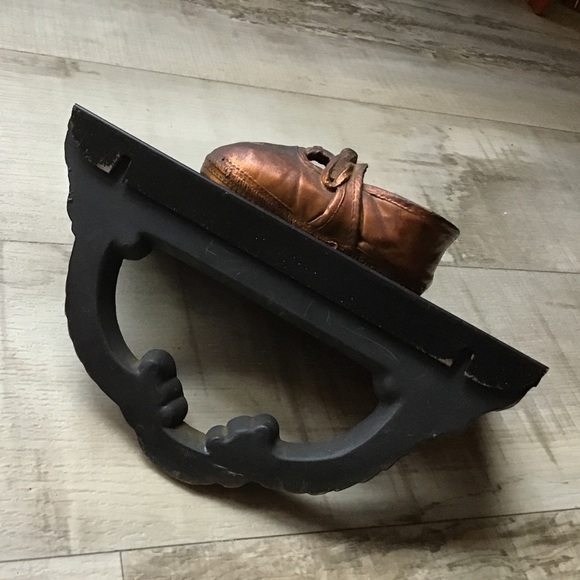 Vintage bronzed baby shoe plaques - Picture 5 of 6